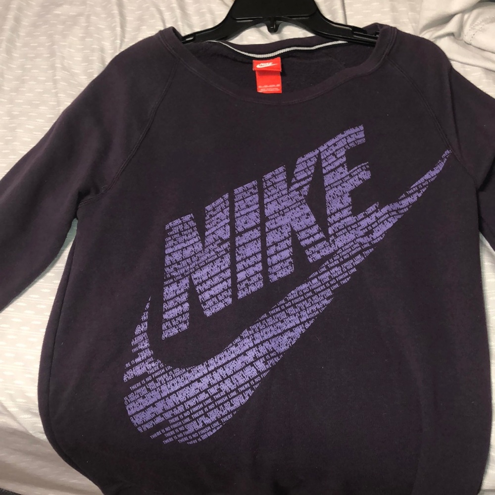 Nike sweatshirt